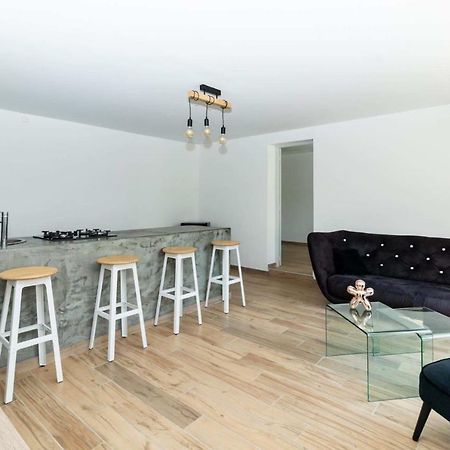 Appartement Dans Mon Jardin à Ajaccio  Extérieur photo
